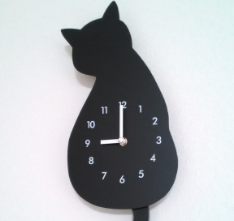 ニトリで猫時計を買う。嫌な予感する。