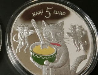 ラトビアの5ユーロ銀貨ほしい・・・