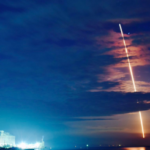 イプシロンロケット2号機。打上げ成功‼️ 写真も成功‼️ おめでとうございます٩(^‿^)۶